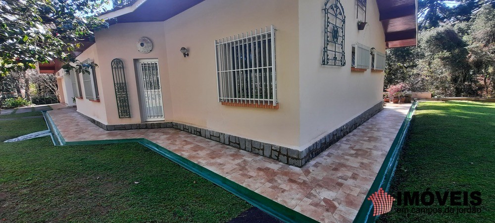 0 para Casas - Venda em Campos do Jordão