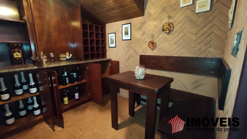 0 para Casas - Venda em Campos do Jordão