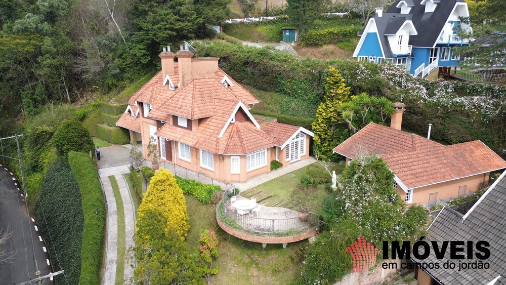 0 para Casas - Venda em Campos do Jordão