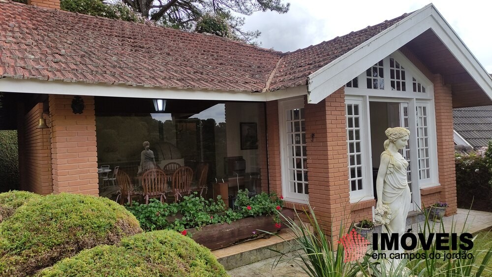 0 para Casas - Venda em Campos do Jordão