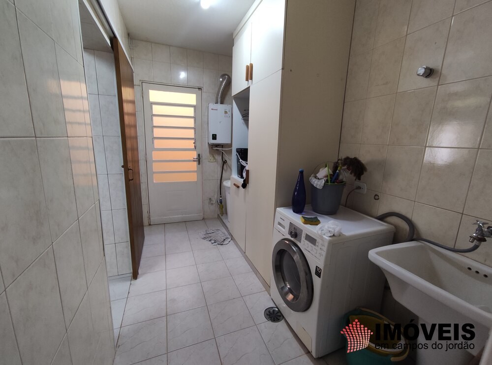 0 para Casas - Venda em Campos do Jordão