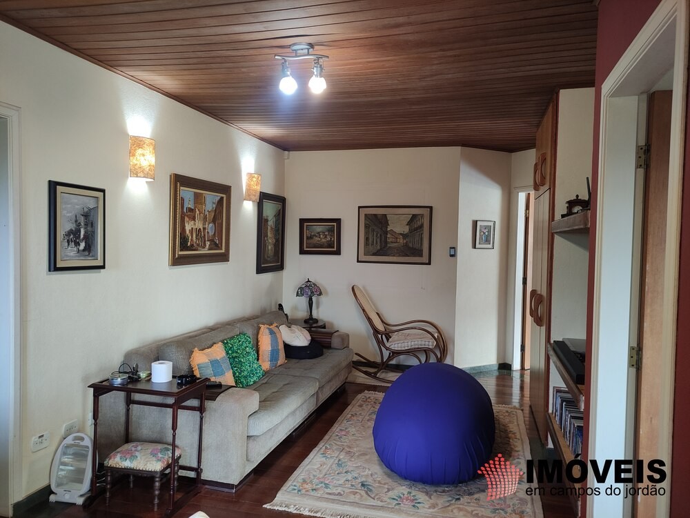 0 para Casas - Venda em Campos do Jordão