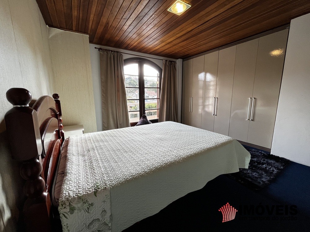 0 para Casas - Venda em Campos do Jordão