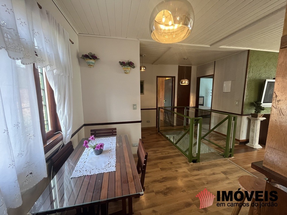 0 para Casas - Venda em Campos do Jordão