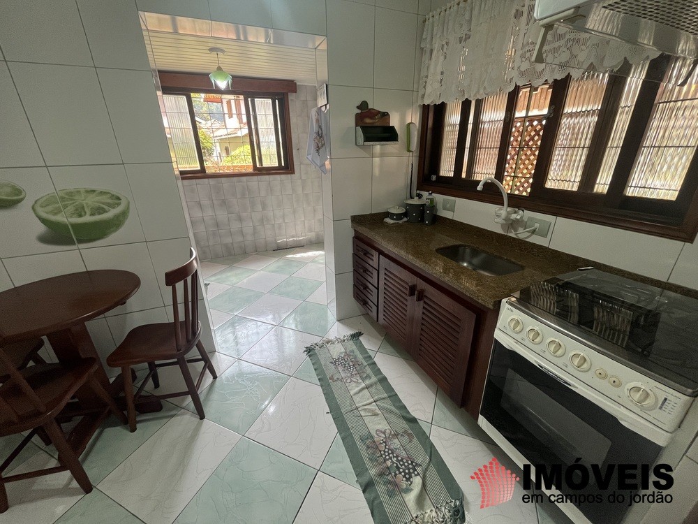 0 para Casas - Venda em Campos do Jordão