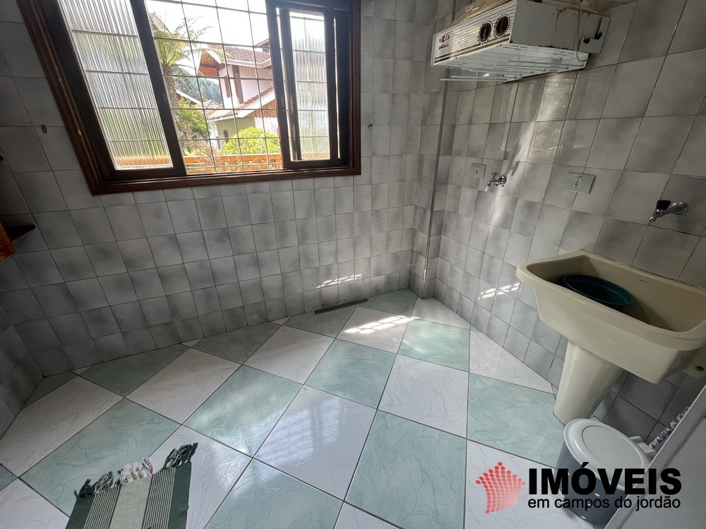 0 para Casas - Venda em Campos do Jordão