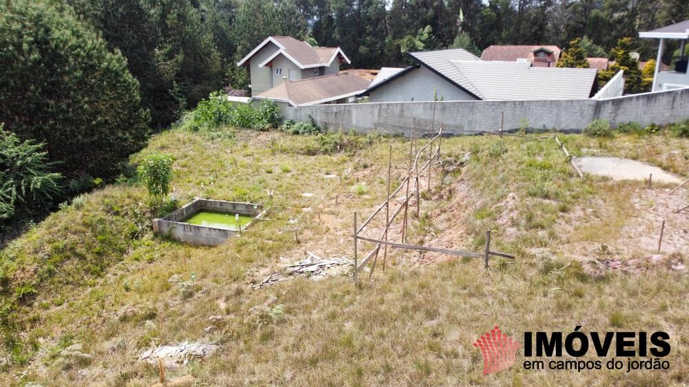 0 para Terrenos - Venda em Campos do Jordão