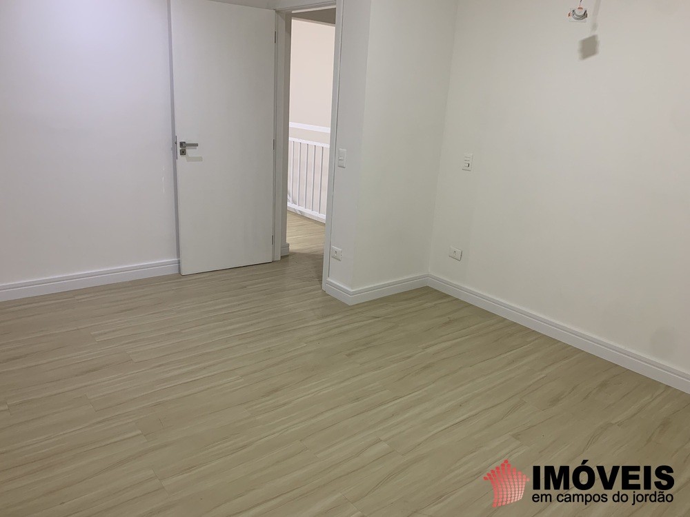 0 para Apartamentos - Venda em Campos do Jordão
