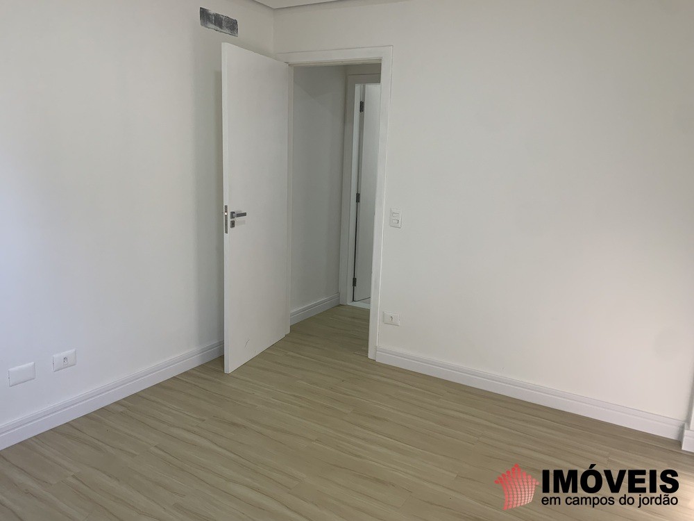 0 para Apartamentos - Venda em Campos do Jordão