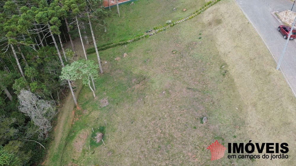 0 para Terrenos - Venda em Campos do Jordão