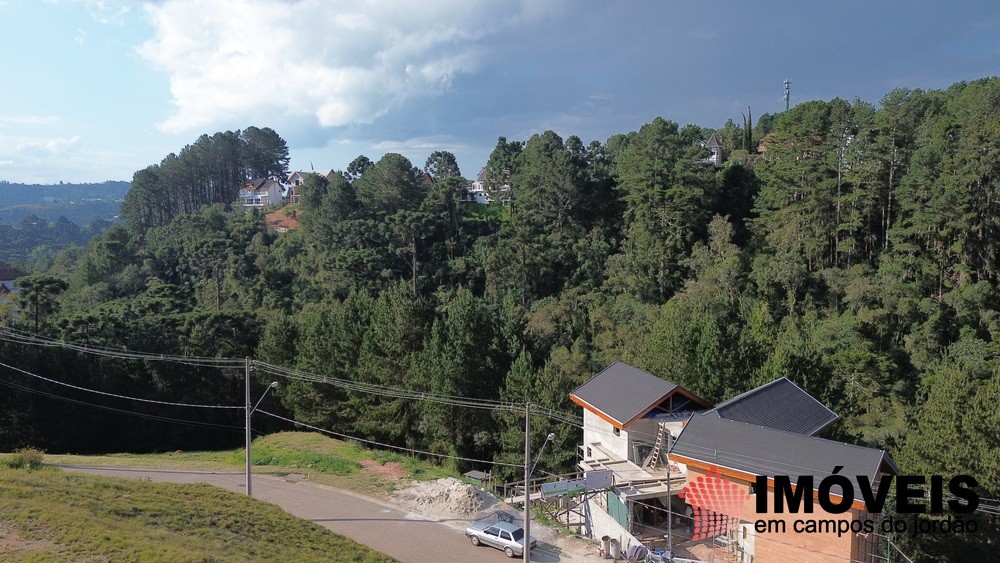 0 para Terrenos - Venda em Campos do Jordão