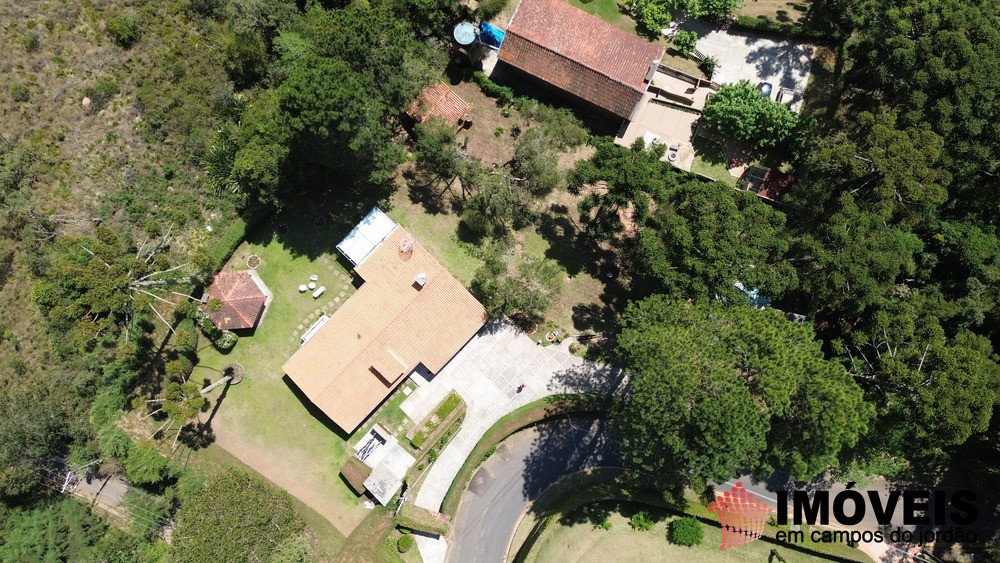 0 para Casas - Venda em Campos do Jordão