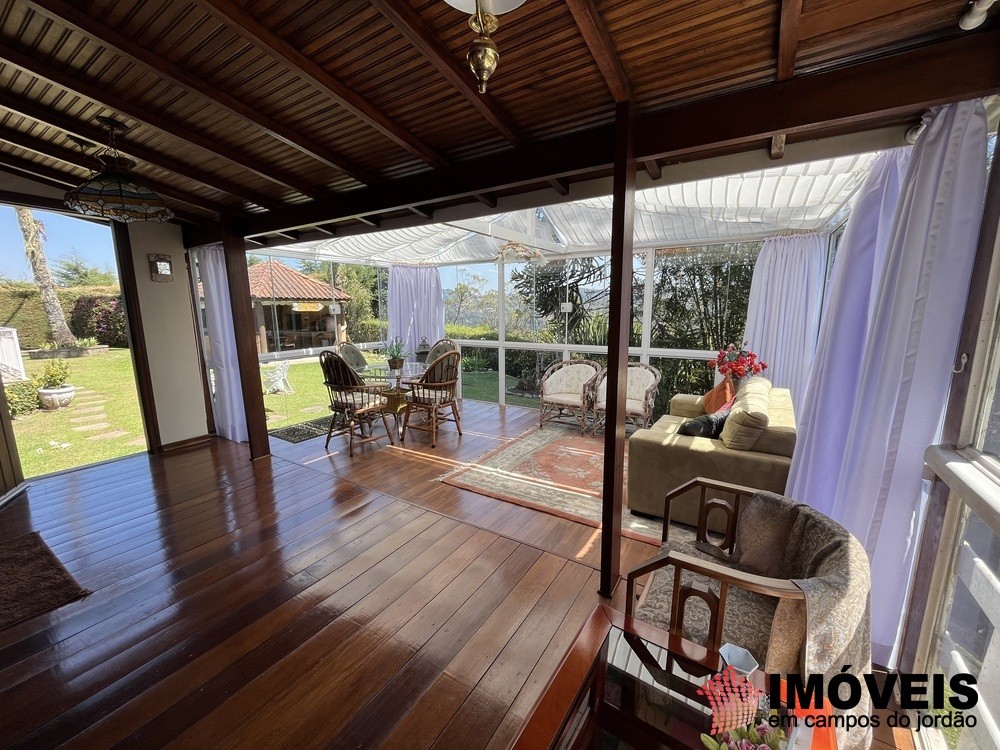 0 para Casas - Venda em Campos do Jordão