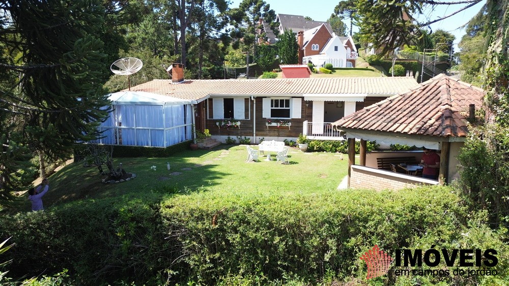 0 para Casas - Venda em Campos do Jordão