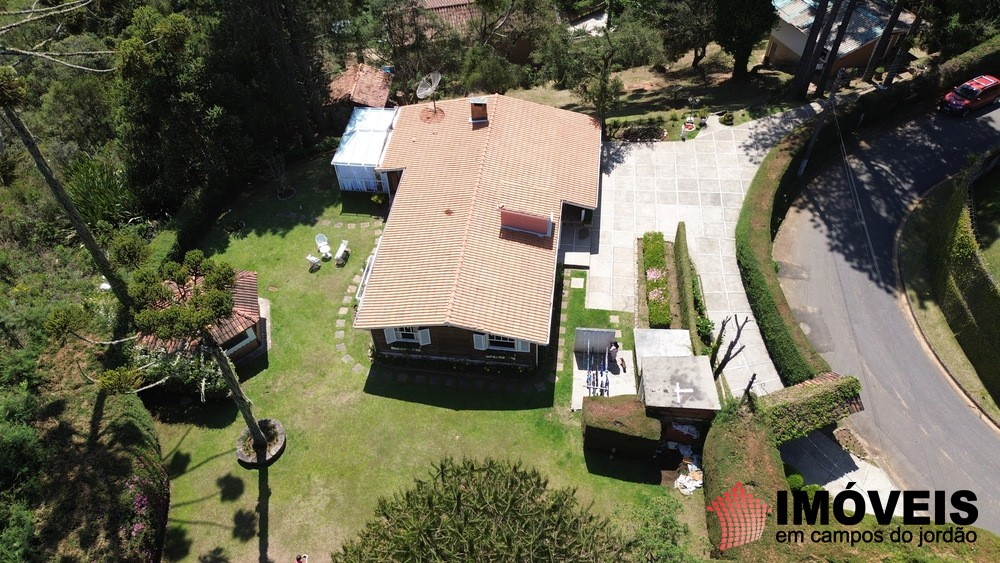 0 para Casas - Venda em Campos do Jordão