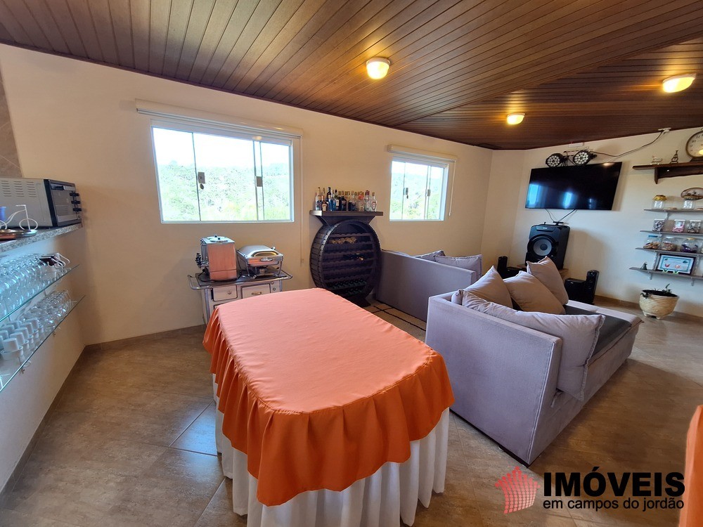 0 para Casas - Venda em Campos do Jordão