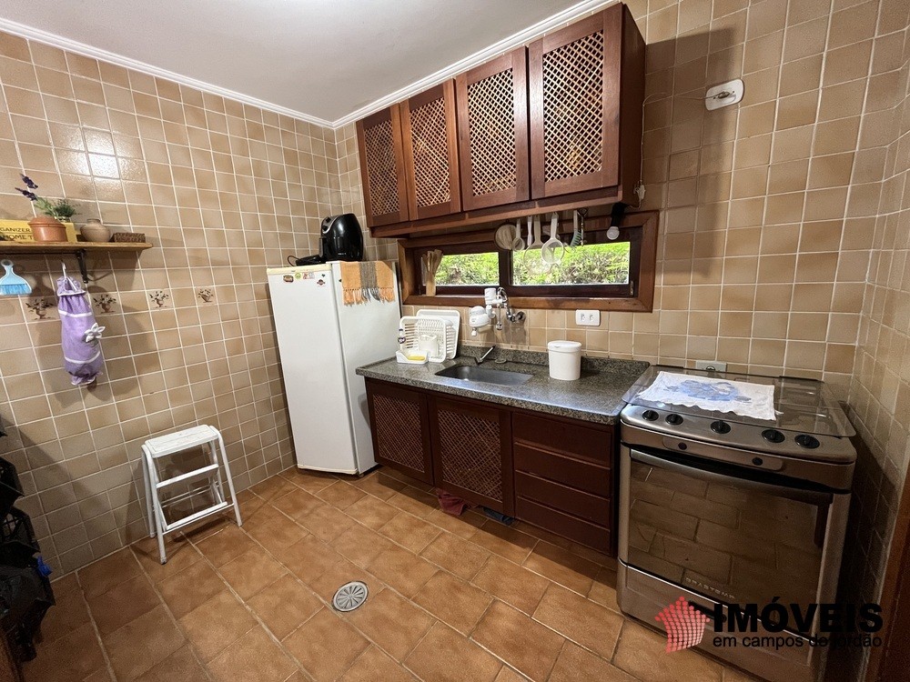 0 para Casas - Venda em Campos do Jordão