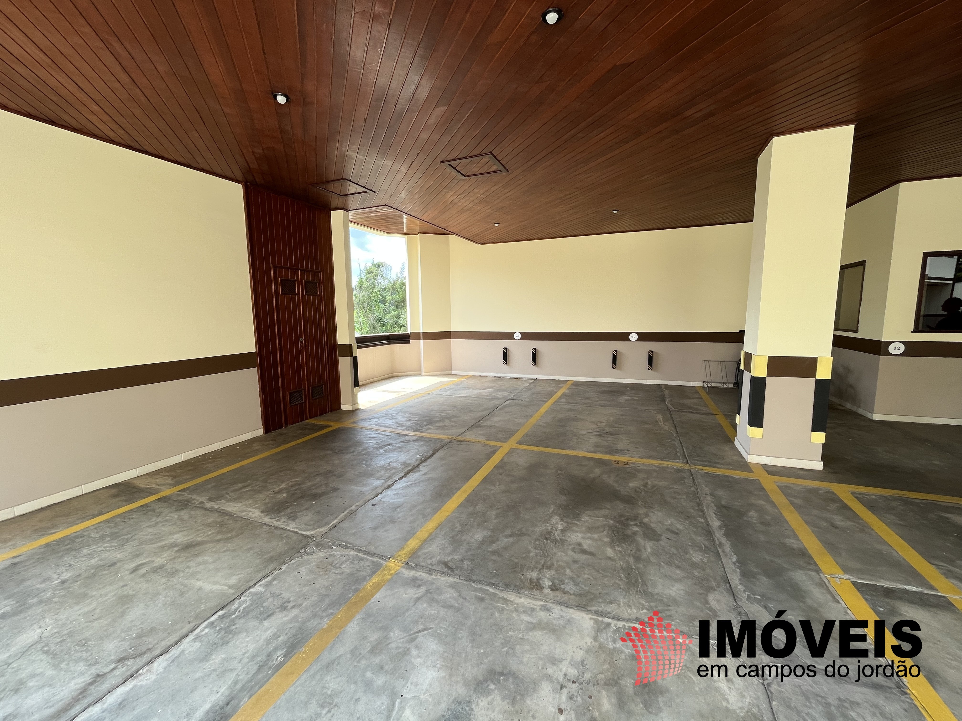 0 para Apartamentos - Venda em Campos do Jordão