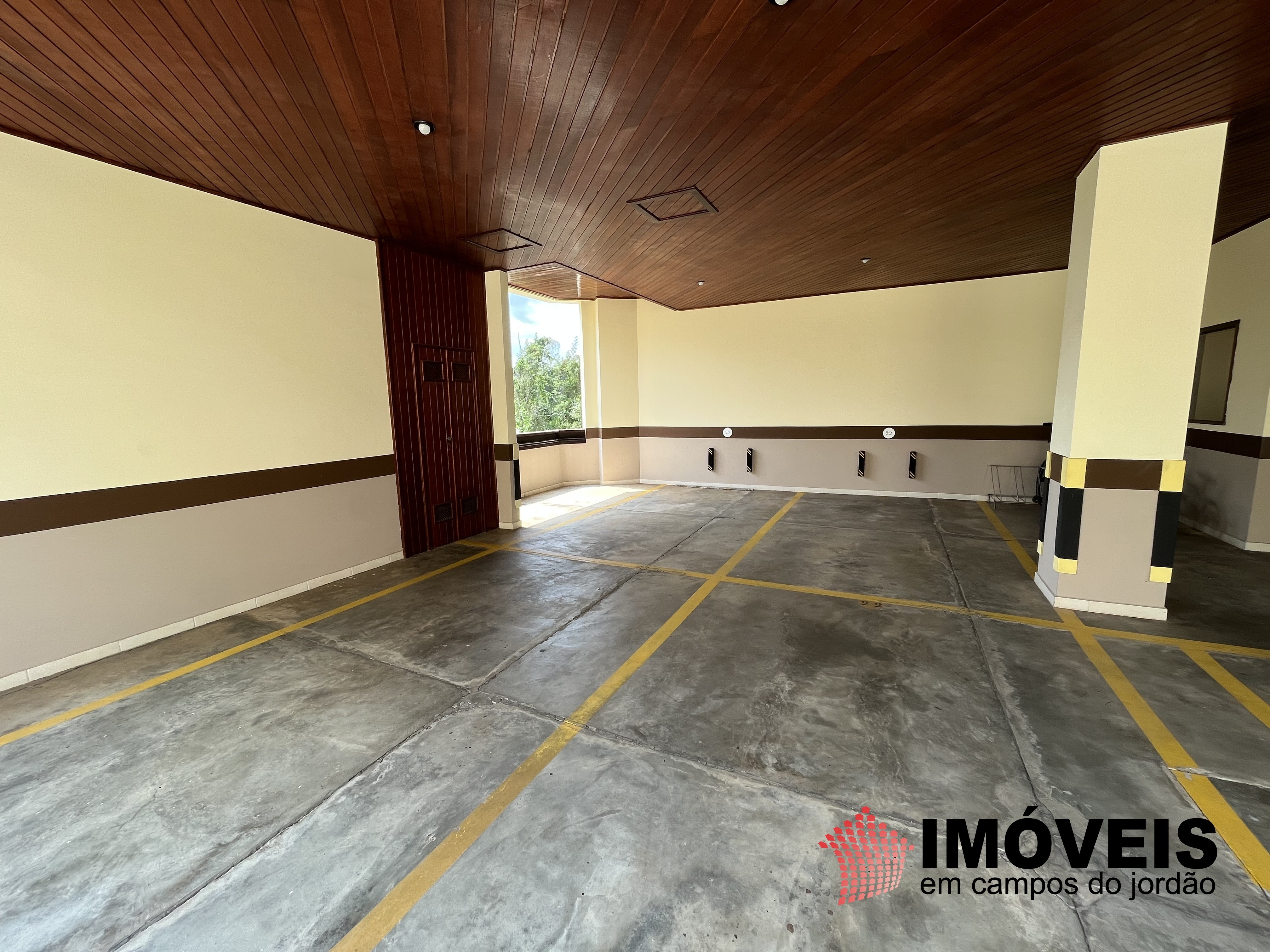 0 para Apartamentos - Venda em Campos do Jordão