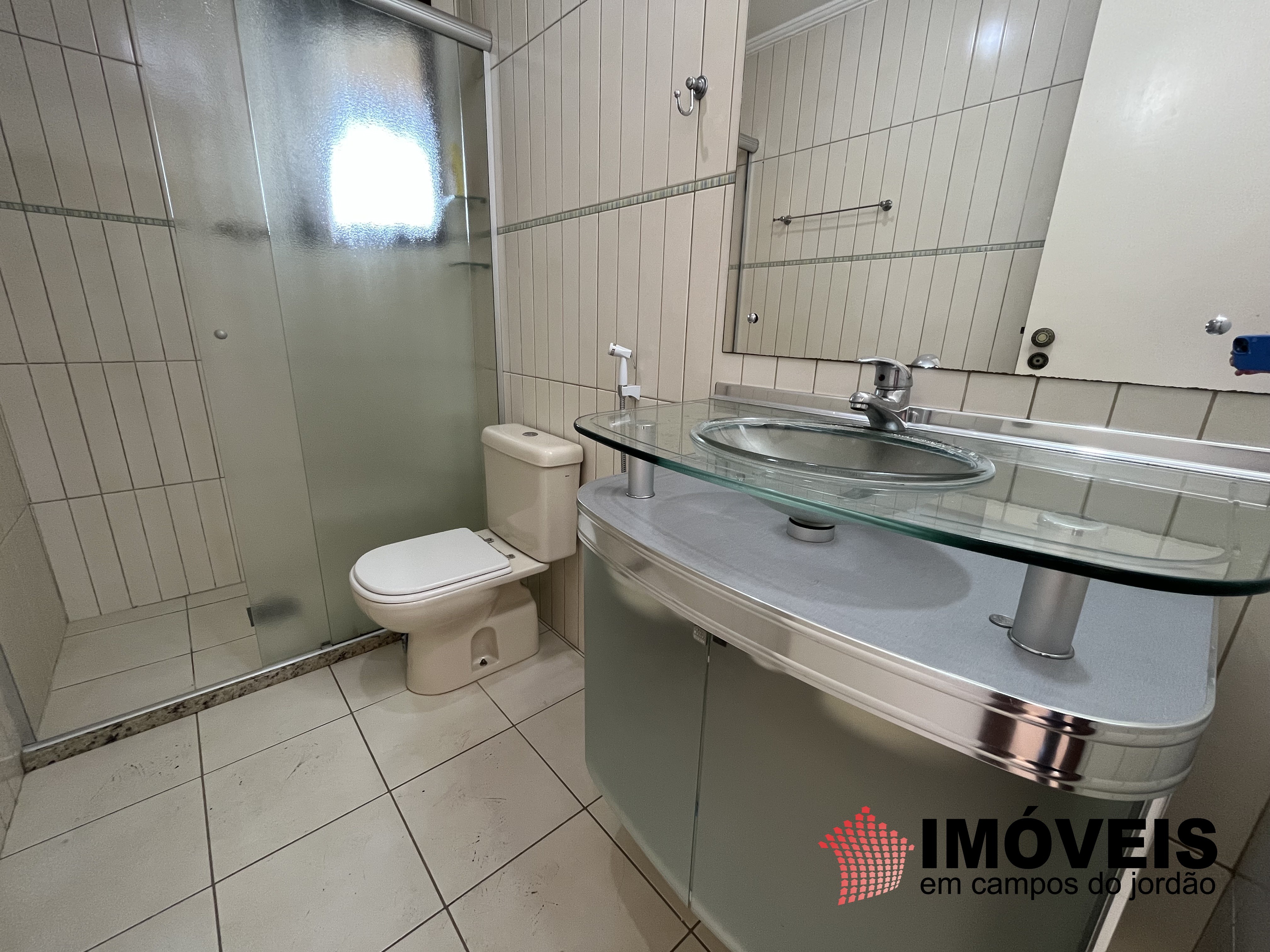 0 para Apartamentos - Venda em Campos do Jordão
