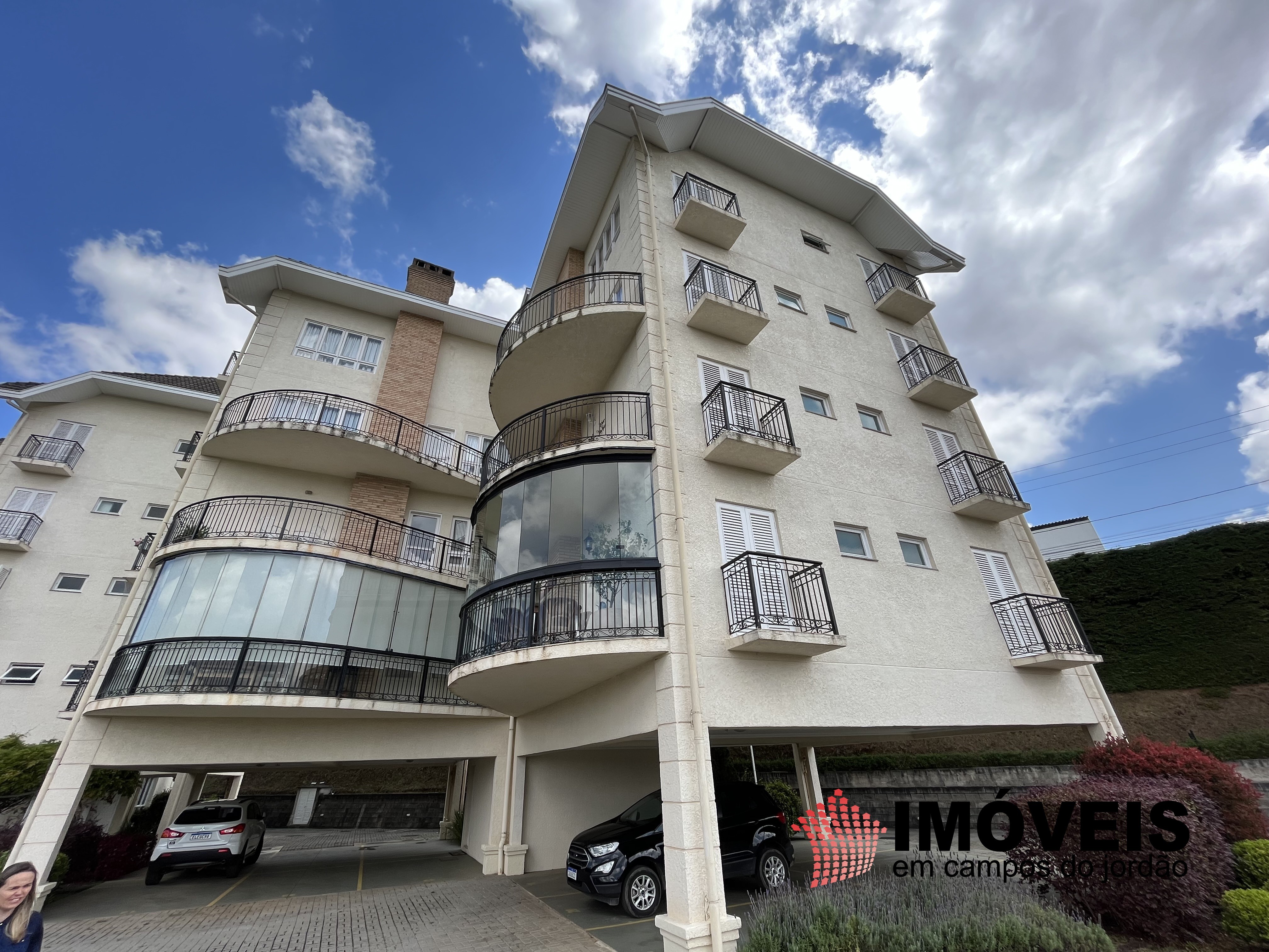 0 para Apartamentos - Venda em Campos do Jordão