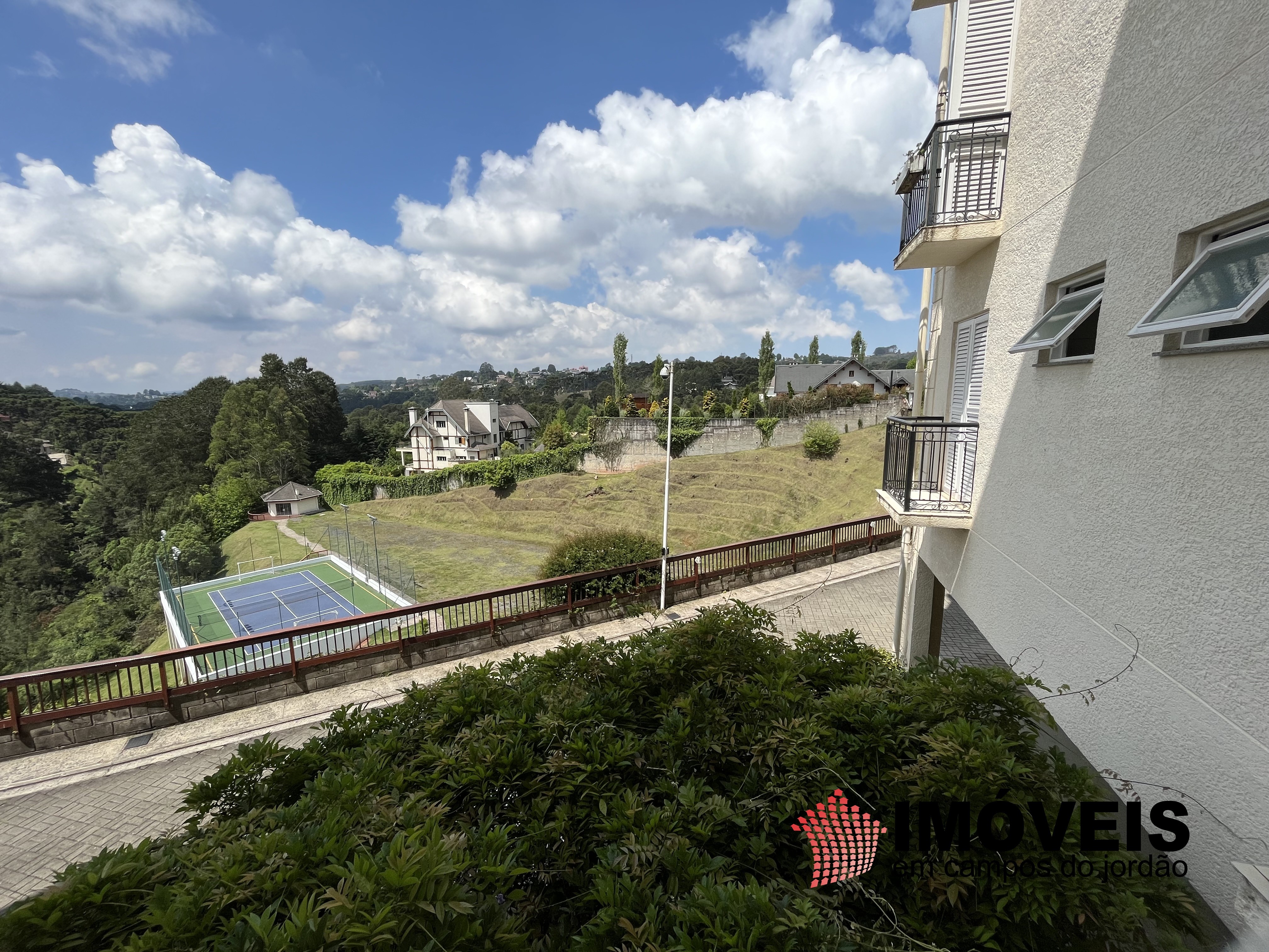 0 para Apartamentos - Venda em Campos do Jordão