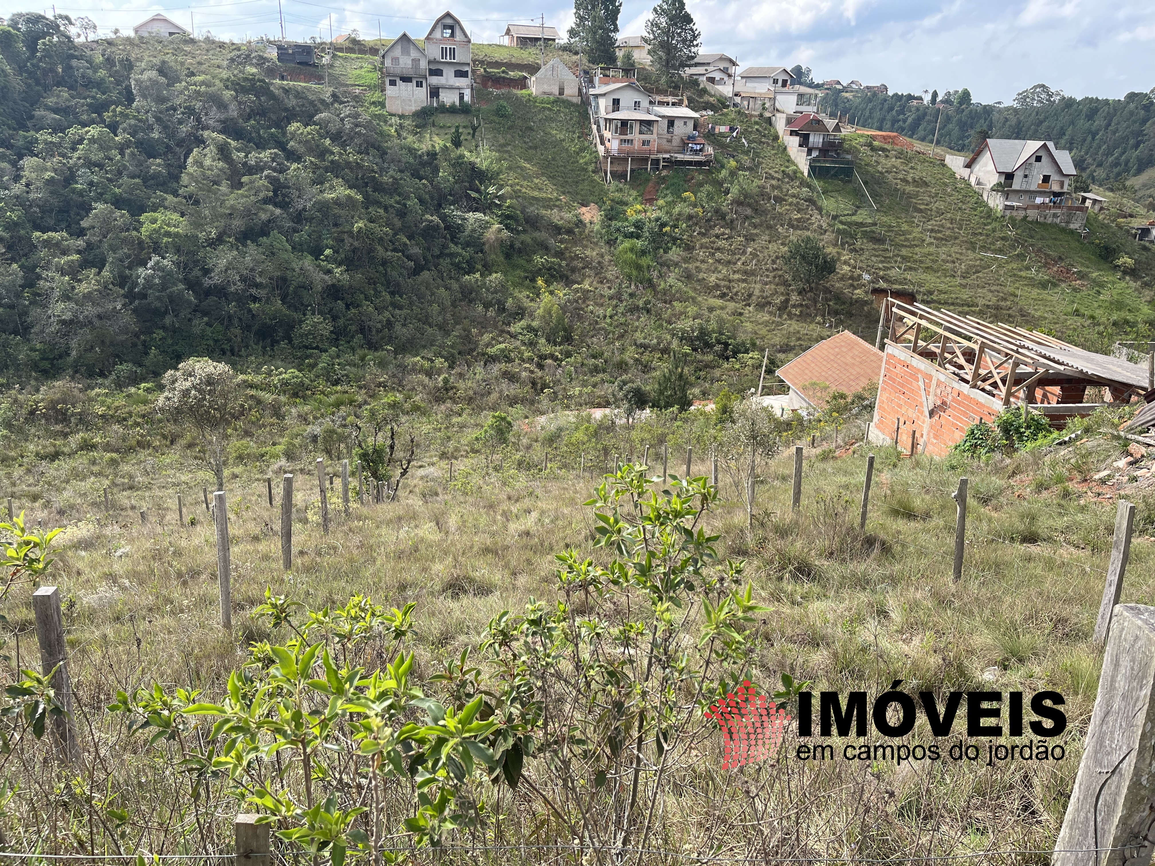 0 para Terrenos - Venda em Campos do Jordão