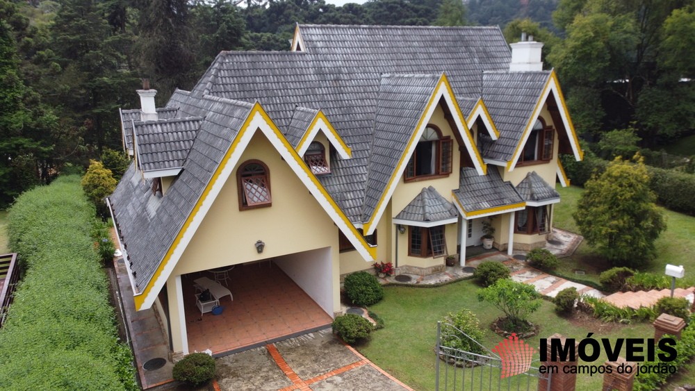 0 para Casas - Venda em Campos do Jordão