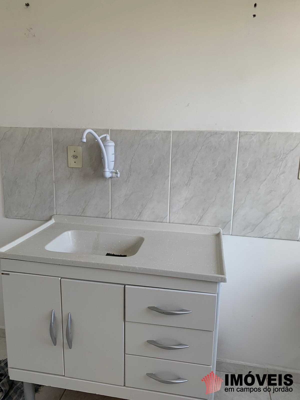 0 para Apartamentos - Venda em Campos do Jordão