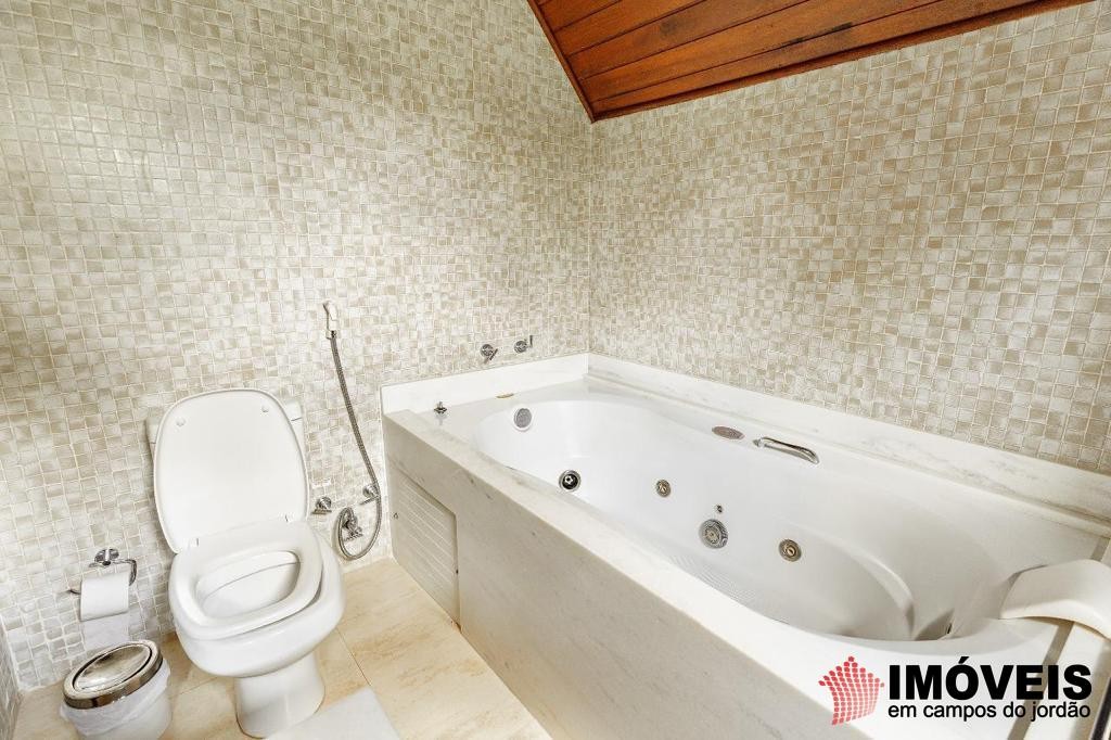 0 para Casas - Venda em Campos do Jordão