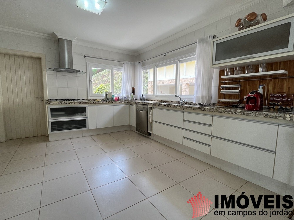 0 para Casas - Venda em Campos do Jordão