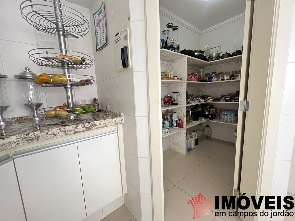 0 para Casas - Venda em Campos do Jordão