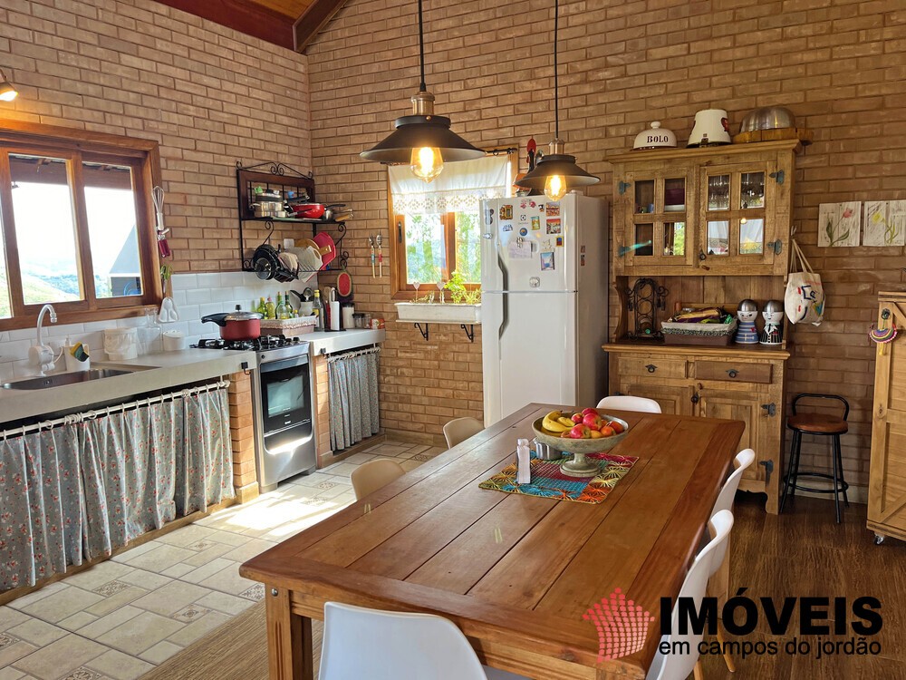 0 para Casas - Venda em Campos do Jordão