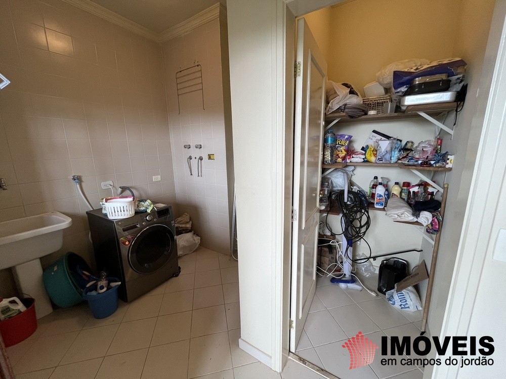 0 para Casas - Venda em Campos do Jordão