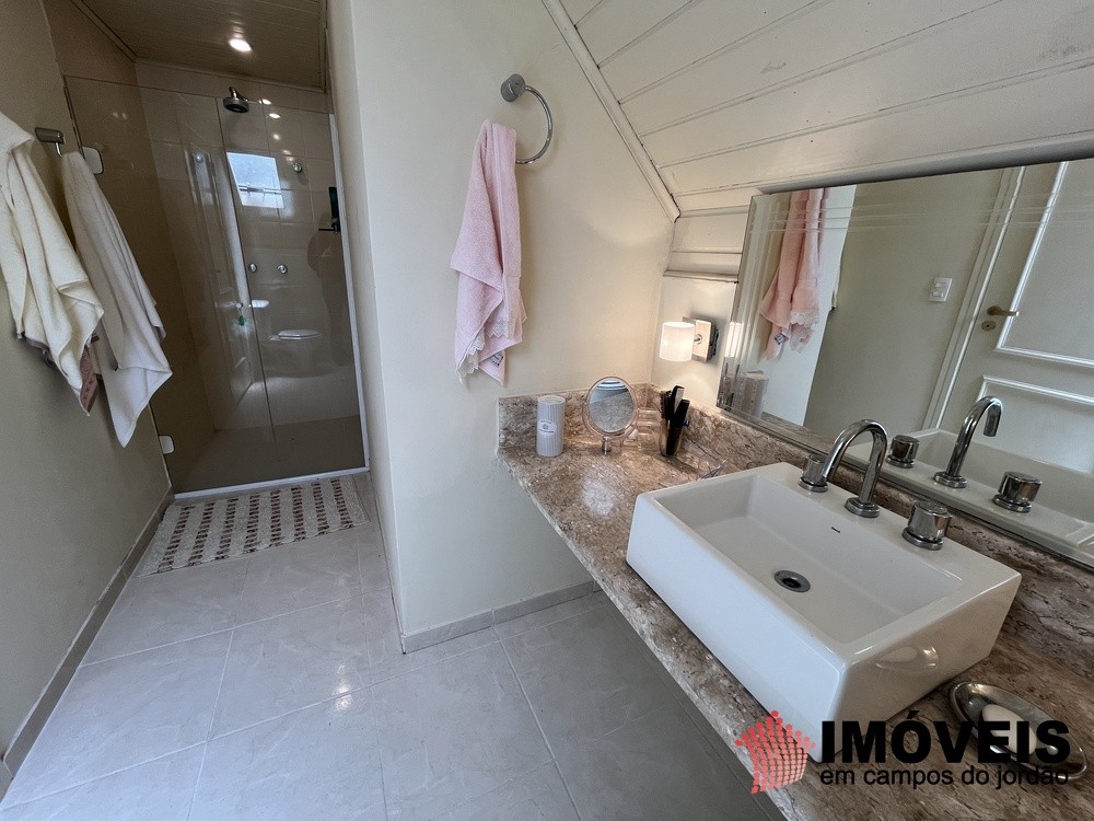 0 para Casas - Venda em Campos do Jordão