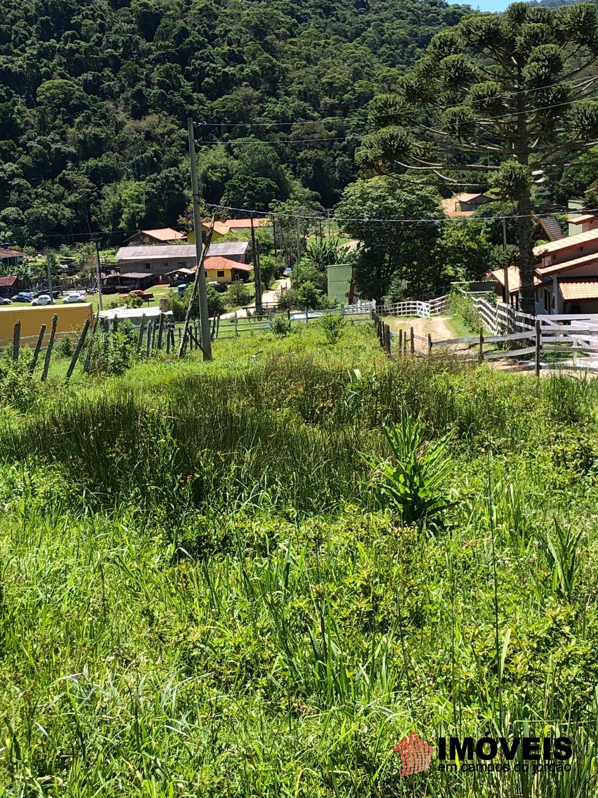 0 para Terrenos - Venda em Campos do Jordão
