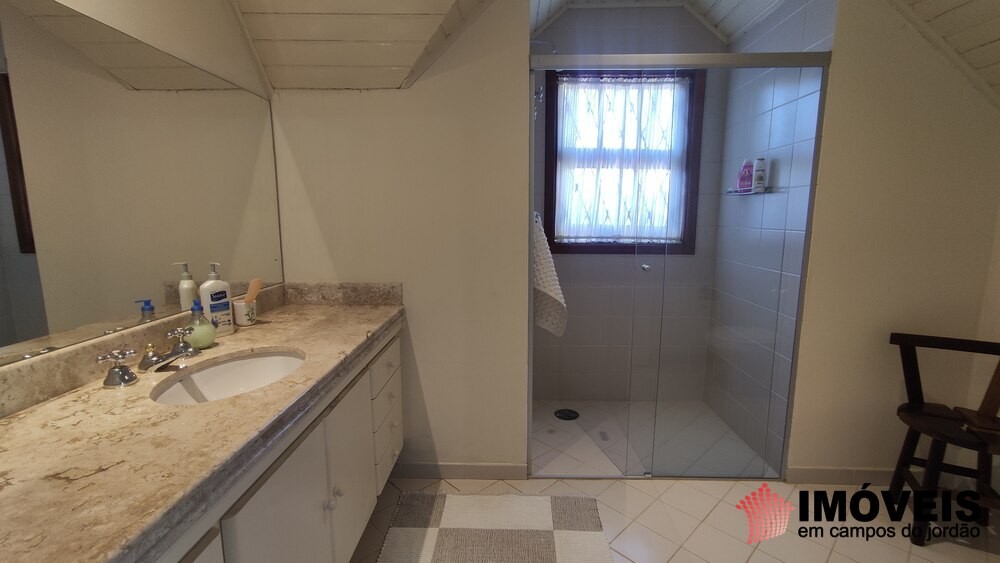 0 para Casas - Venda em Campos do Jordão