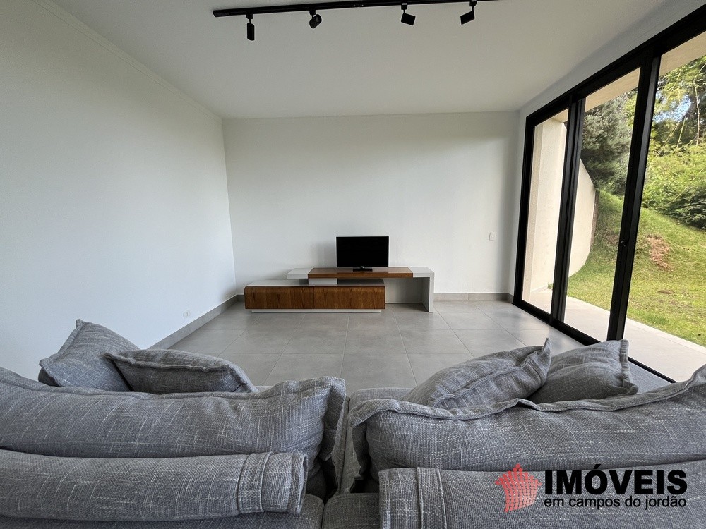 0 para Casas - Venda em Campos do Jordão