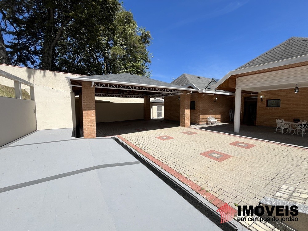 0 para Casas - Venda em Campos do Jordão