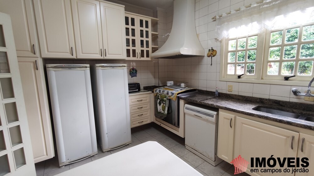 0 para Apartamentos - Venda em Campos do Jordão