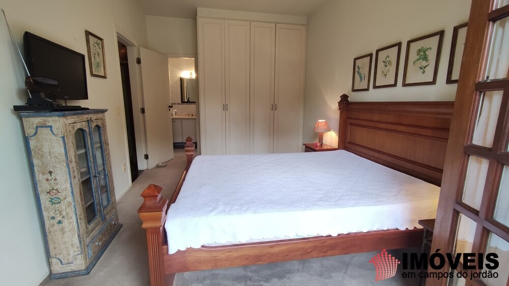 0 para Apartamentos - Venda em Campos do Jordão