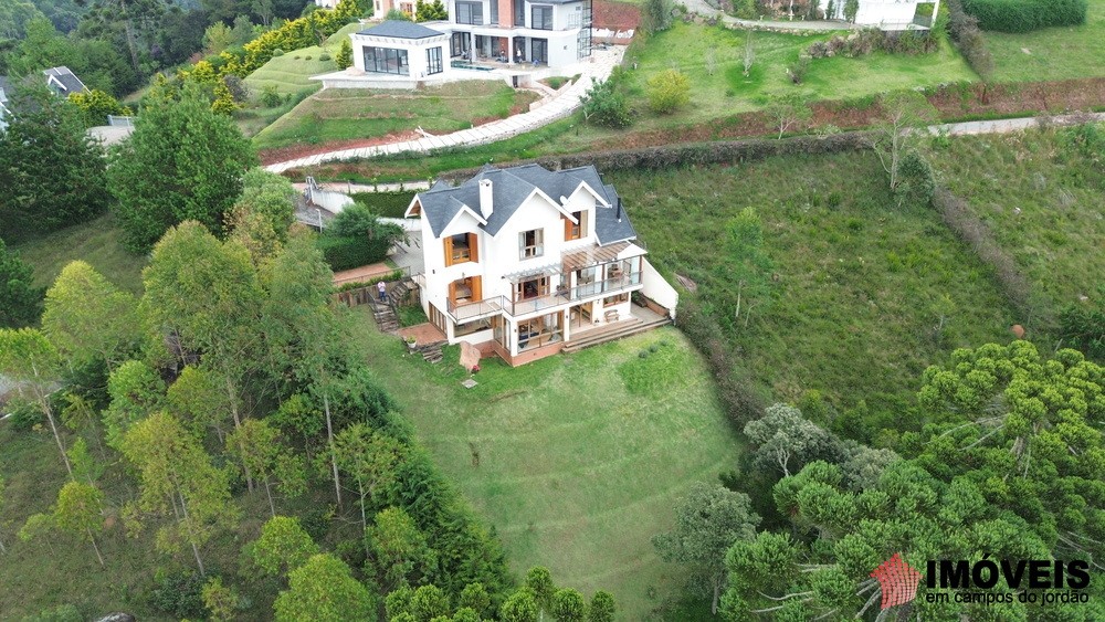 0 para Casas - Venda em Campos do Jordão