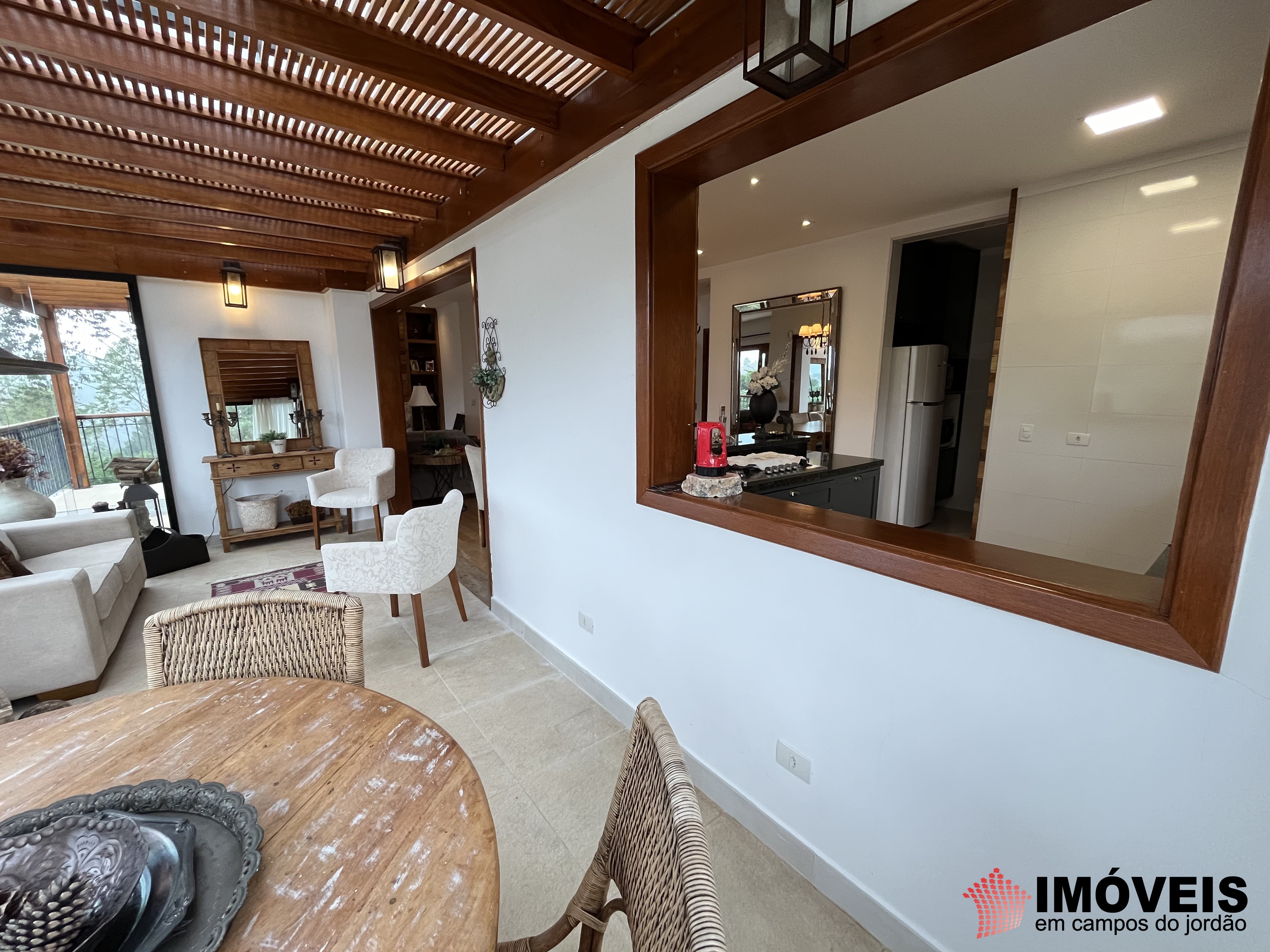 0 para Casas - Venda em Campos do Jordão