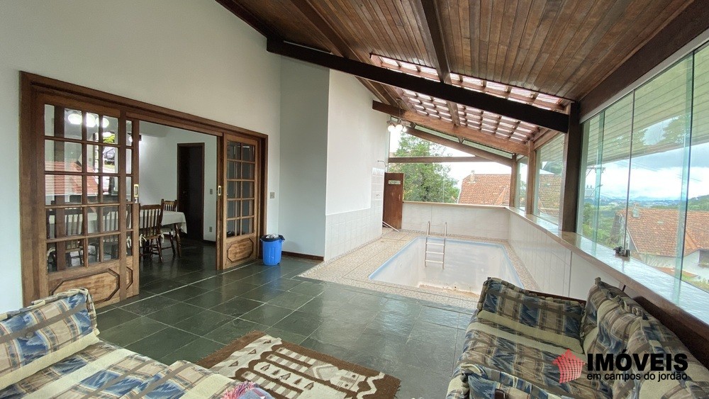 0 para Casas - Venda em Campos do Jordão