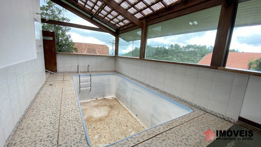 0 para Casas - Venda em Campos do Jordão