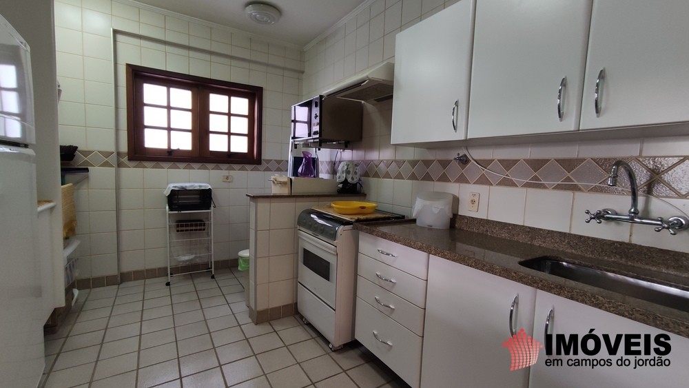 0 para Apartamentos - Venda em Campos do Jordão
