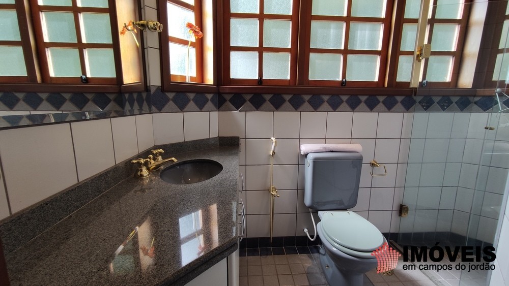 0 para Apartamentos - Venda em Campos do Jordão