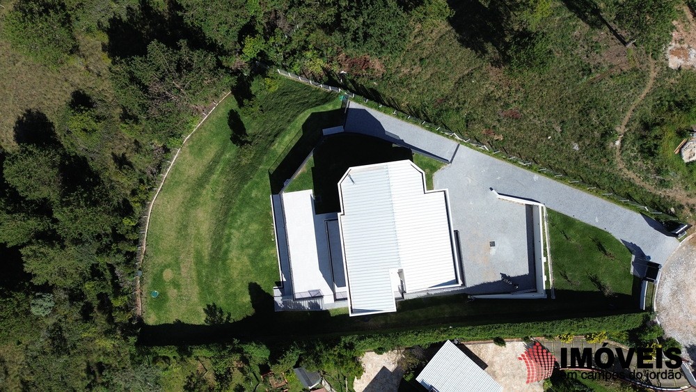 0 para Casas - Venda em Campos do Jordão