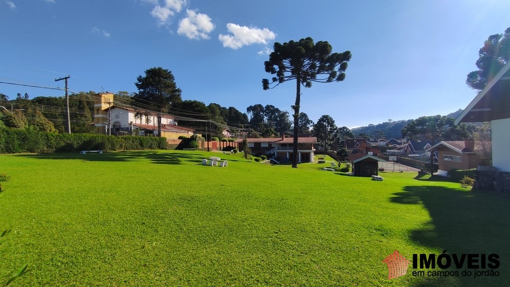 0 para Terrenos - Venda em Campos do Jordão