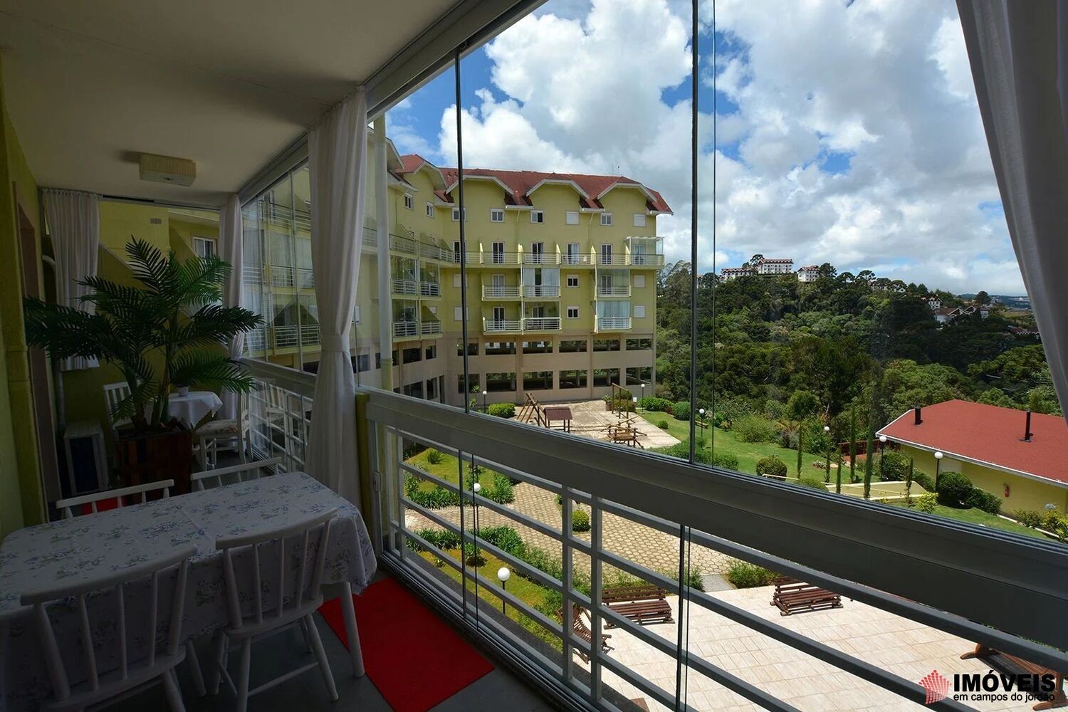 0 para Apartamentos - Venda em Campos do Jordão